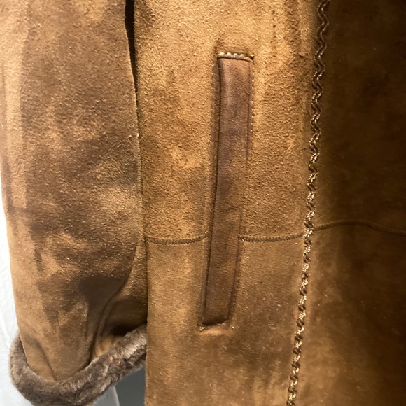 Bloomingdales Shearling Coat Size 14/16 FINAL DROP. - Picture 6 of 16